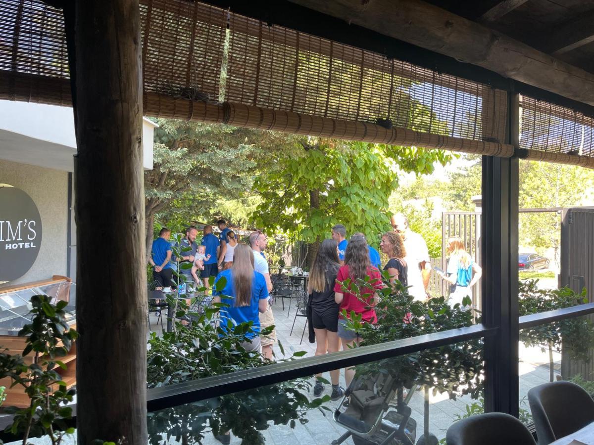 קורצ'ה Dim'S Hotel & Restaurant מראה חיצוני תמונה